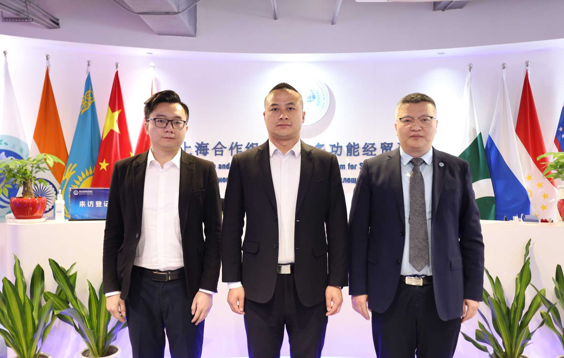 PG麻将胡了免费版下载-pg麻将胡了正版最新版大全-绿色资源网